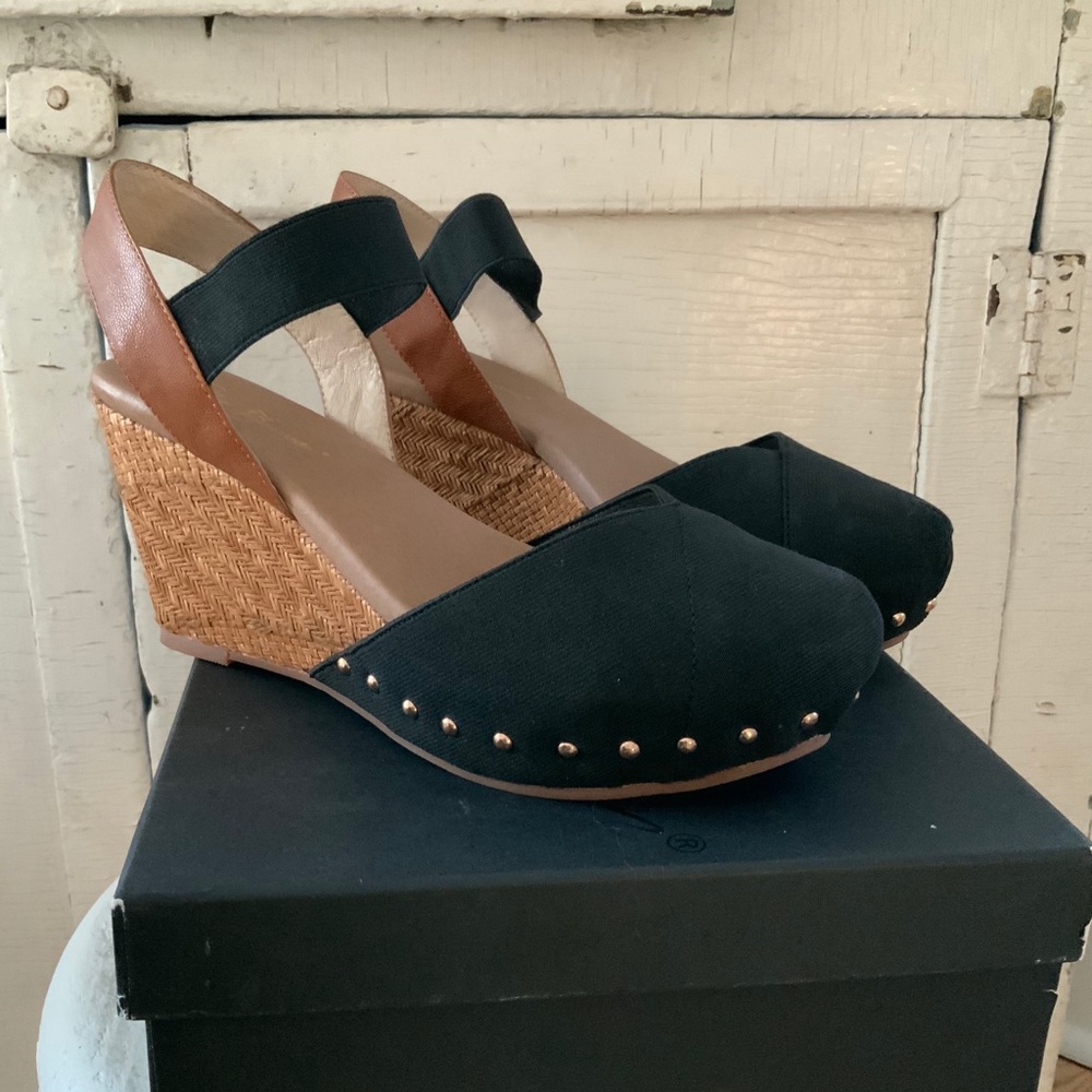 Matt Bernson Marigot Wedges...